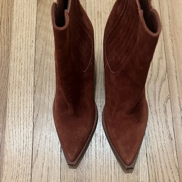 Nine West Rust Brown Suede Pointed Ankle Booties - Picture 1 of 5